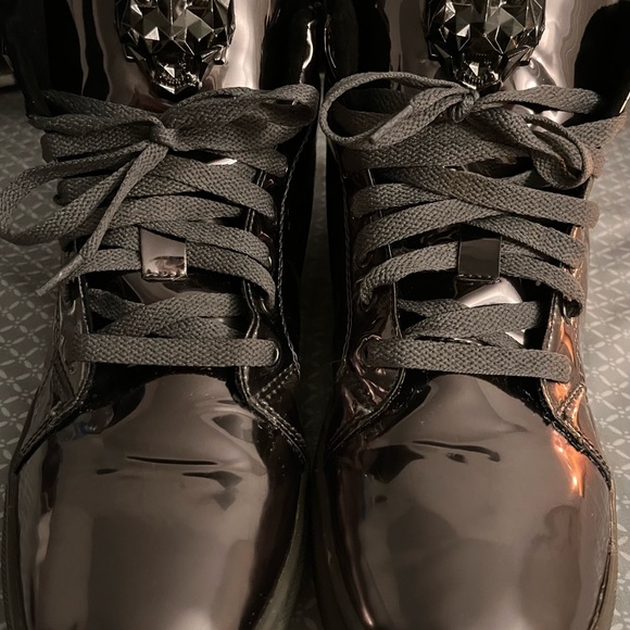 Luxury silver shoes - Picture 2 of 2